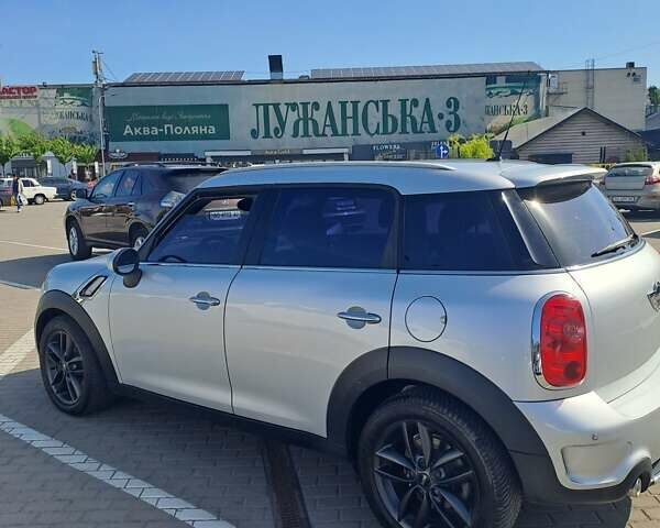 Серый Мини Кантримен, объемом двигателя 2 л и пробегом 130 тыс. км за 12700 $, фото 1 на Automoto.ua