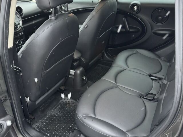 Серый Мини Кантримен, объемом двигателя 1.6 л и пробегом 194 тыс. км за 10000 $, фото 15 на Automoto.ua