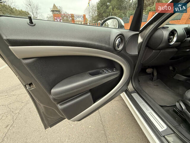 Серый Мини Кантримен, объемом двигателя 2 л и пробегом 149 тыс. км за 13800 $, фото 61 на Automoto.ua