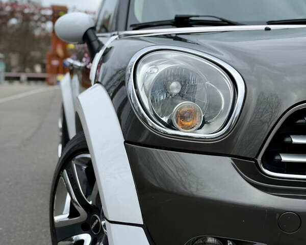 Серый Мини Кантримен, объемом двигателя 2 л и пробегом 149 тыс. км за 13800 $, фото 20 на Automoto.ua