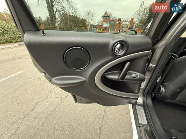 Серый Мини Кантримен, объемом двигателя 2 л и пробегом 149 тыс. км за 13800 $, фото 46 на Automoto.ua