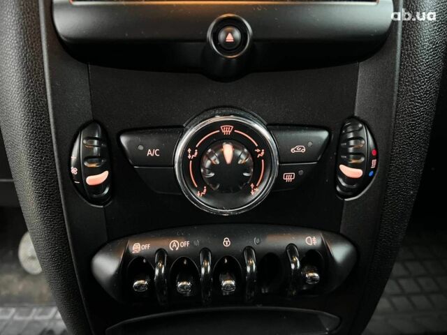 Серый Мини Кантримен, объемом двигателя 1.6 л и пробегом 243 тыс. км за 12390 $, фото 26 на Automoto.ua