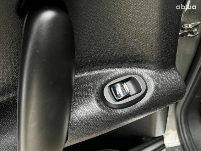 Серый Мини Кантримен, объемом двигателя 1.6 л и пробегом 243 тыс. км за 12390 $, фото 30 на Automoto.ua