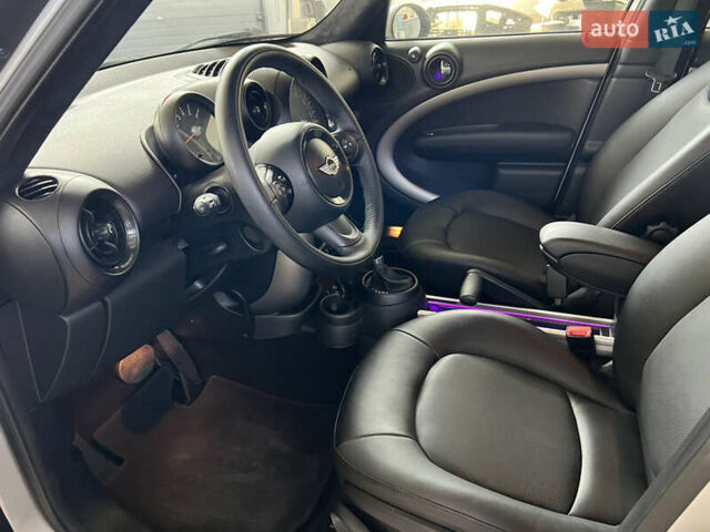 Серый Мини Кантримен, объемом двигателя 1.6 л и пробегом 100 тыс. км за 9999 $, фото 6 на Automoto.ua