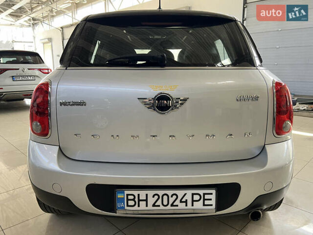 Серый Мини Кантримен, объемом двигателя 1.6 л и пробегом 100 тыс. км за 9999 $, фото 4 на Automoto.ua