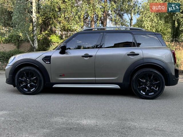 Серый Мини Кантримен, объемом двигателя 2 л и пробегом 77 тыс. км за 23500 $, фото 30 на Automoto.ua