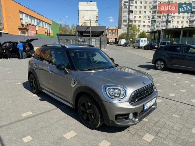 Сірий Міні Кантрімен, об'ємом двигуна 1.5 л та пробігом 205 тис. км за 19800 $, фото 1 на Automoto.ua