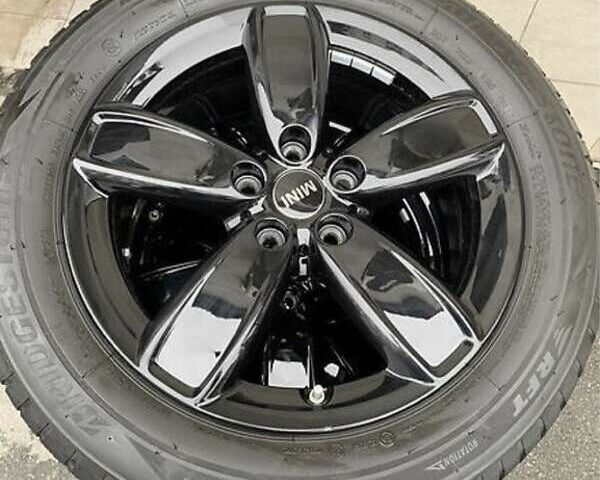 Серый Мини Кантримен, объемом двигателя 2 л и пробегом 125 тыс. км за 21000 $, фото 11 на Automoto.ua