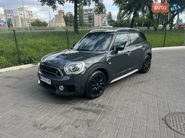 Сірий Міні Кантрімен, об'ємом двигуна 2 л та пробігом 95 тис. км за 26000 $, фото 2 на Automoto.ua
