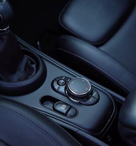 Сірий Міні Кантрімен, об'ємом двигуна 2 л та пробігом 66 тис. км за 18600 $, фото 3 на Automoto.ua