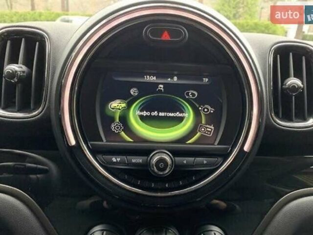 Серый Мини Кантримен, объемом двигателя 2 л и пробегом 125 тыс. км за 21000 $, фото 7 на Automoto.ua