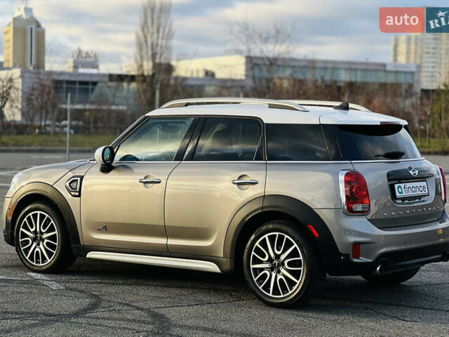 Сірий Міні Кантрімен, об'ємом двигуна 2 л та пробігом 73 тис. км за 20200 $, фото 8 на Automoto.ua