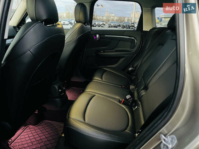 Сірий Міні Кантрімен, об'ємом двигуна 2 л та пробігом 73 тис. км за 20200 $, фото 24 на Automoto.ua