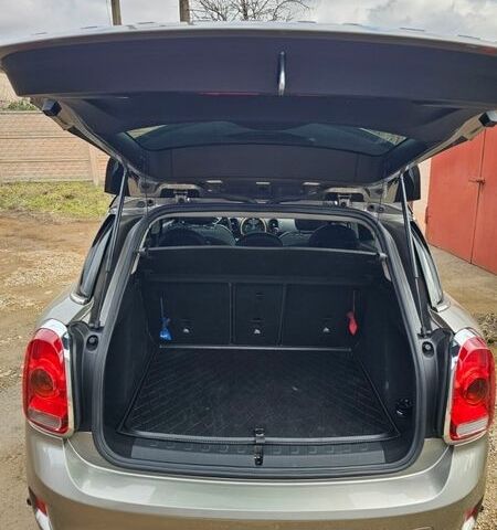 Сірий Міні Кантрімен, об'ємом двигуна 1.5 л та пробігом 86 тис. км за 18850 $, фото 9 на Automoto.ua