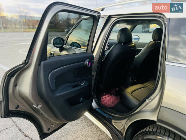 Сірий Міні Кантрімен, об'ємом двигуна 2 л та пробігом 73 тис. км за 20200 $, фото 21 на Automoto.ua