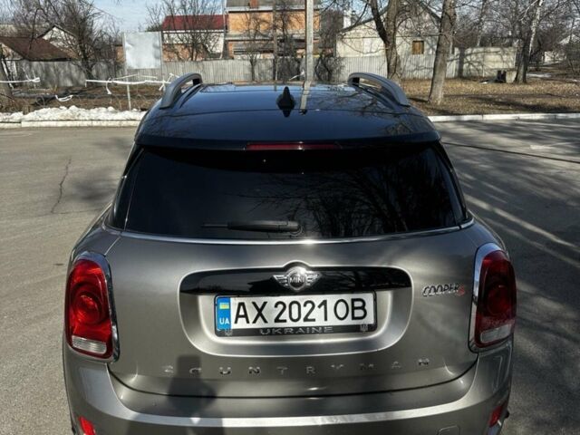 Сірий Міні Кантрімен, об'ємом двигуна 2 л та пробігом 77 тис. км за 18850 $, фото 3 на Automoto.ua