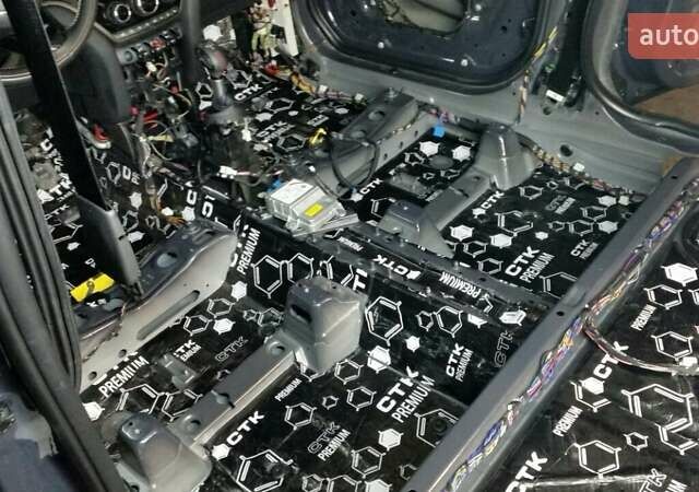 Серый Мини Кантримен, объемом двигателя 2 л и пробегом 125 тыс. км за 21000 $, фото 19 на Automoto.ua