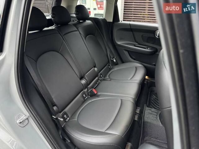 Сірий Міні Кантрімен, об'ємом двигуна 1.5 л та пробігом 101 тис. км за 18900 $, фото 11 на Automoto.ua