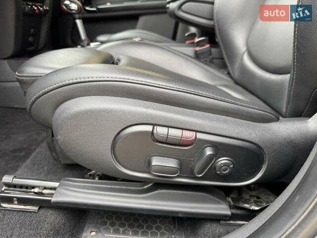 Мини Кантримен 2019 в Черновцах на Automoto.ua Серый Мини Кантримен, объемом двигателя 2 л и пробегом 107 тыс. км за 23900 $, фото 41 на Automoto.ua