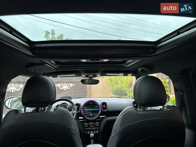 Мини Кантримен 2019 в Черновцах на Automoto.ua Серый Мини Кантримен, объемом двигателя 2 л и пробегом 107 тыс. км за 23900 $, фото 61 на Automoto.ua