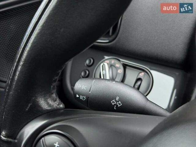 Сірий Міні Кантрімен, об'ємом двигуна 1.5 л та пробігом 101 тис. км за 18900 $, фото 23 на Automoto.ua