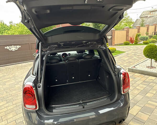 Мини Кантримен 2019 в Черновцах на Automoto.ua Серый Мини Кантримен, объемом двигателя 2 л и пробегом 107 тыс. км за 23900 $, фото 63 на Automoto.ua