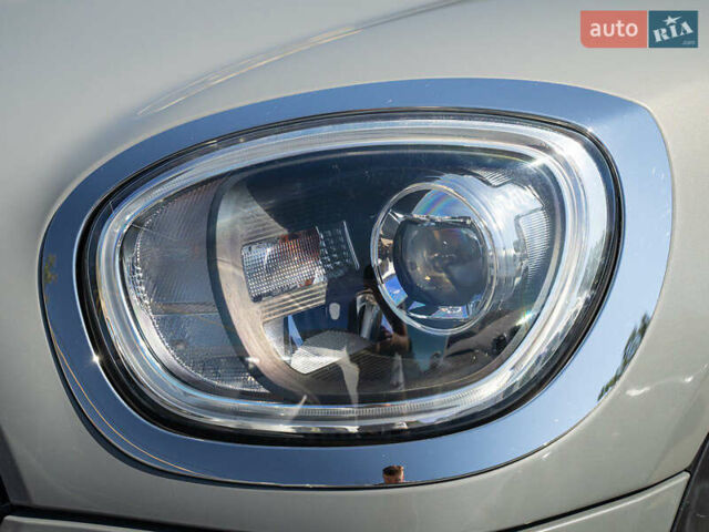 Міні Кантрімен 2019 у Одесі на Automoto.ua Сірий Міні Кантрімен, об'ємом двигуна 1.5 л та пробігом 89 тис. км за 22000 $, фото 2 на Automoto.ua