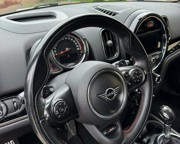 Мини Кантримен 2019 в Черновцах на Automoto.ua Серый Мини Кантримен, объемом двигателя 2 л и пробегом 107 тыс. км за 23900 $, фото 38 на Automoto.ua