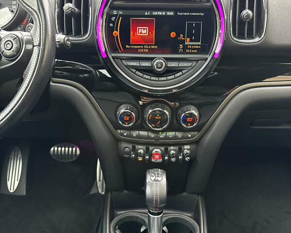 Мини Кантримен 2019 в Черновцах на Automoto.ua Серый Мини Кантримен, объемом двигателя 2 л и пробегом 107 тыс. км за 23900 $, фото 59 на Automoto.ua