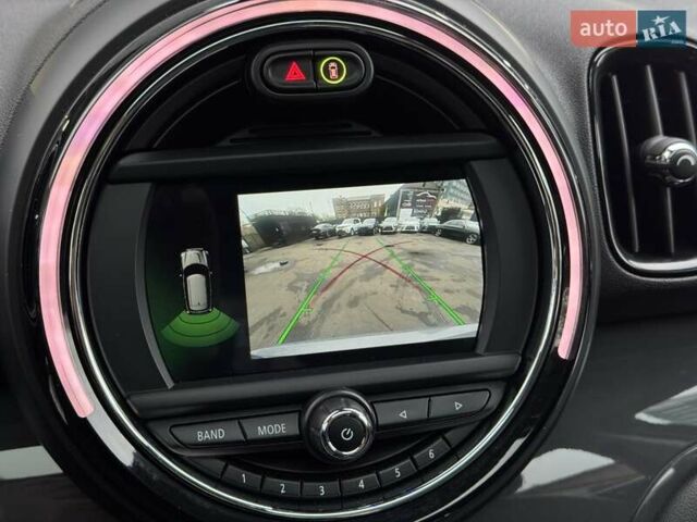 Сірий Міні Кантрімен, об'ємом двигуна 1.5 л та пробігом 101 тис. км за 18900 $, фото 18 на Automoto.ua