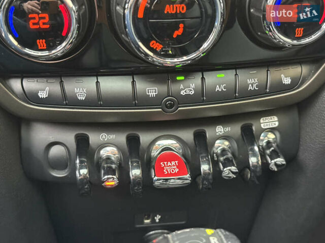 Мини Кантримен 2019 в Черновцах на Automoto.ua Серый Мини Кантримен, объемом двигателя 2 л и пробегом 107 тыс. км за 23900 $, фото 70 на Automoto.ua