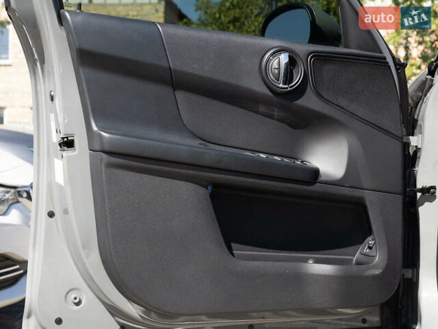 Міні Кантрімен 2019 у Одесі на Automoto.ua Сірий Міні Кантрімен, об'ємом двигуна 1.5 л та пробігом 89 тис. км за 22000 $, фото 33 на Automoto.ua