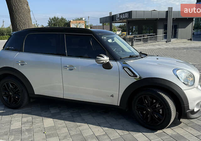 Сірий Міні Кантрімен, об'ємом двигуна 1.6 л та пробігом 153 тис. км за 10500 $, фото 2 на Automoto.ua