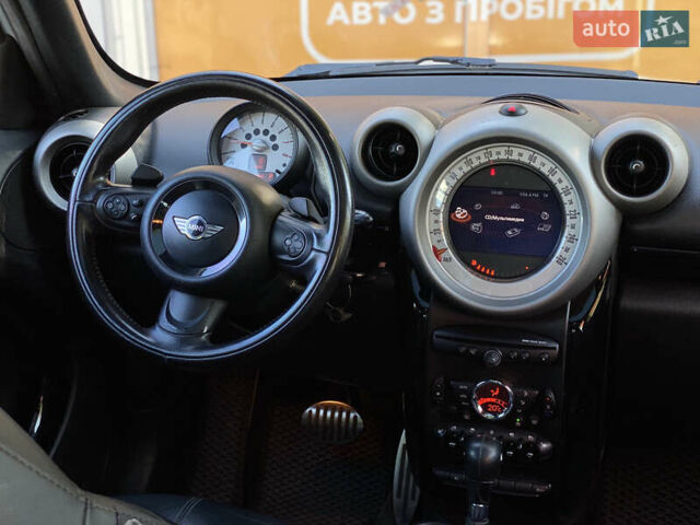Сірий Міні Кантрімен, об'ємом двигуна 1.6 л та пробігом 148 тис. км за 10900 $, фото 13 на Automoto.ua