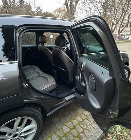 Серый Мини Кантримен, объемом двигателя 2 л и пробегом 190 тыс. км за 12350 $, фото 18 на Automoto.ua