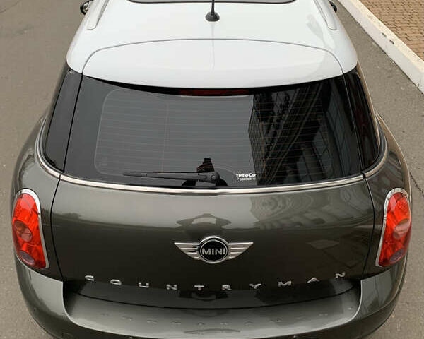 Серый Мини Кантримен, объемом двигателя 2 л и пробегом 137 тыс. км за 12540 $, фото 5 на Automoto.ua