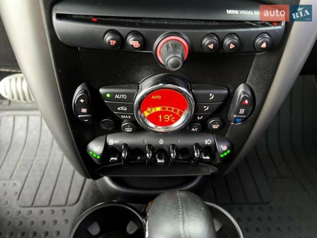 Серый Мини Кантримен, объемом двигателя 2 л и пробегом 167 тыс. км за 12700 $, фото 16 на Automoto.ua