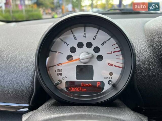 Сірий Міні Кантрімен, об'ємом двигуна 1.6 л та пробігом 137 тис. км за 10490 $, фото 13 на Automoto.ua