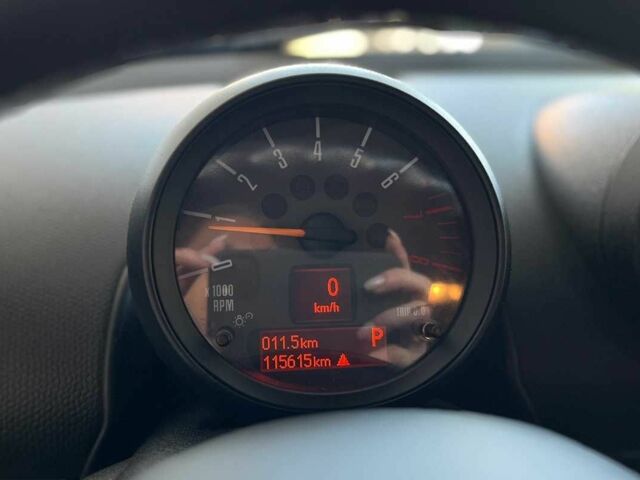 Сірий Міні Кантрімен, об'ємом двигуна 1.6 л та пробігом 115 тис. км за 11600 $, фото 14 на Automoto.ua