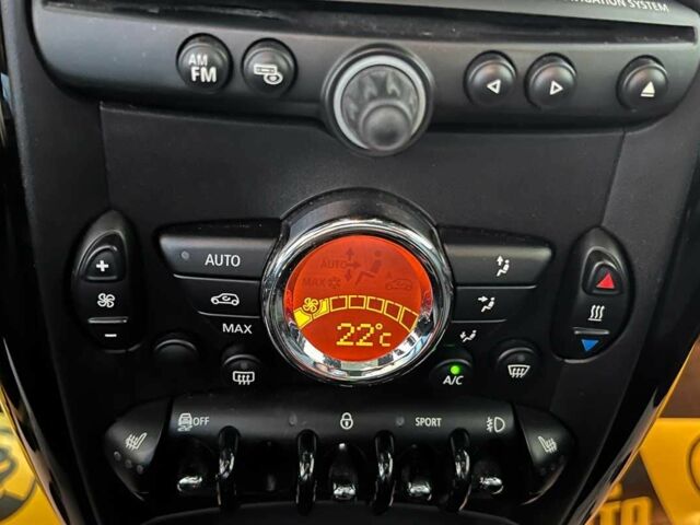 Сірий Міні Кантрімен, об'ємом двигуна 1.6 л та пробігом 115 тис. км за 11600 $, фото 16 на Automoto.ua