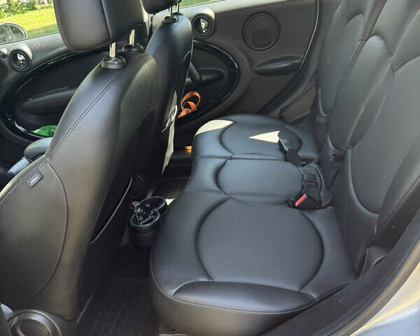 Серый Мини Кантримен, объемом двигателя 1.6 л и пробегом 227 тыс. км за 8800 $, фото 12 на Automoto.ua