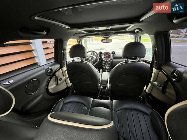 Серый Мини Кантримен, объемом двигателя 1.6 л и пробегом 185 тыс. км за 12900 $, фото 4 на Automoto.ua