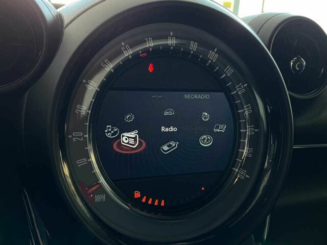 Сірий Міні Кантрімен, об'ємом двигуна 1.6 л та пробігом 115 тис. км за 11600 $, фото 15 на Automoto.ua