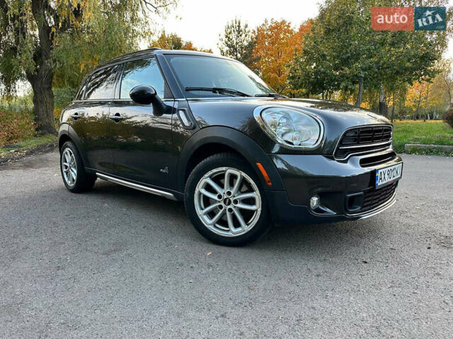 Серый Мини Кантримен, объемом двигателя 1.6 л и пробегом 156 тыс. км за 11200 $, фото 5 на Automoto.ua