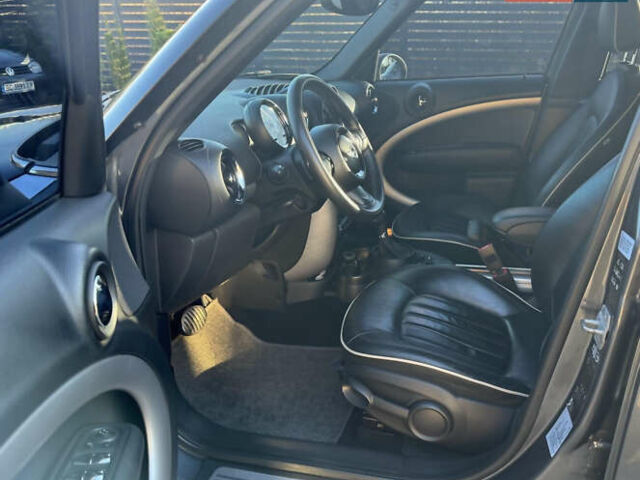 Серый Мини Кантримен, объемом двигателя 2 л и пробегом 133 тыс. км за 16500 $, фото 10 на Automoto.ua