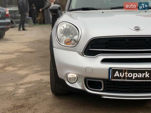 Серый Мини Кантримен, объемом двигателя 1.6 л и пробегом 77 тыс. км за 16940 $, фото 9 на Automoto.ua
