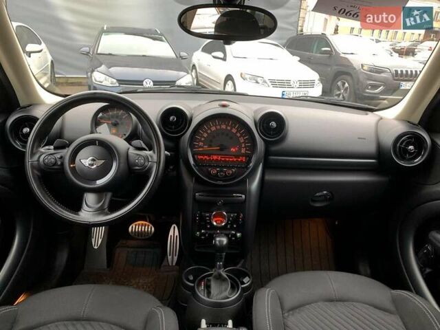 Серый Мини Кантримен, объемом двигателя 1.6 л и пробегом 77 тыс. км за 16940 $, фото 28 на Automoto.ua