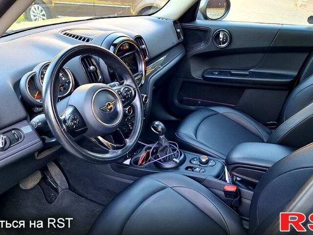 Серый Мини Кантримен, объемом двигателя 1.5 л и пробегом 137 тыс. км за 16600 $, фото 12 на Automoto.ua