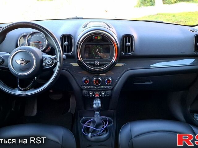 Серый Мини Кантримен, объемом двигателя 1.5 л и пробегом 137 тыс. км за 16600 $, фото 11 на Automoto.ua