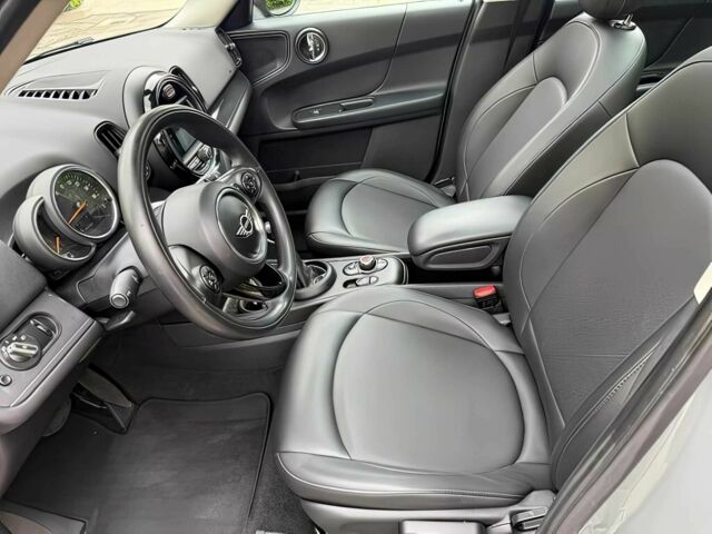 Сірий Міні Кантрімен, об'ємом двигуна 1.5 л та пробігом 31 тис. км за 11600 $, фото 8 на Automoto.ua